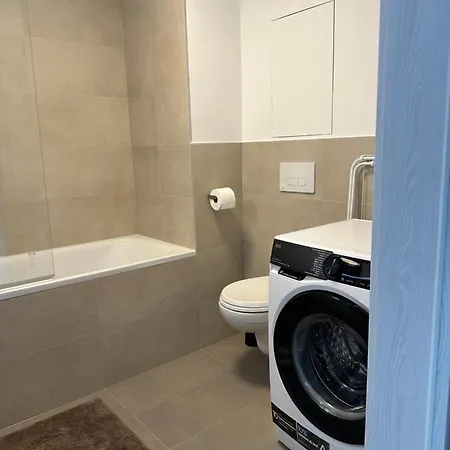 2 Apartment, New Building, Near Airport, Ovocne Sady, *
